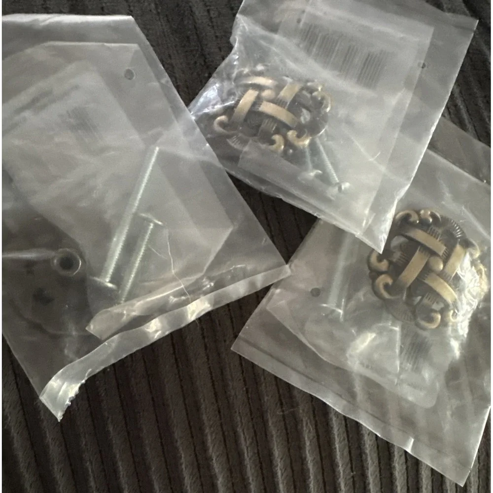 Brass Drawer Knob Lot Of 3- 1.5 Inch Diameter New In Package Antique